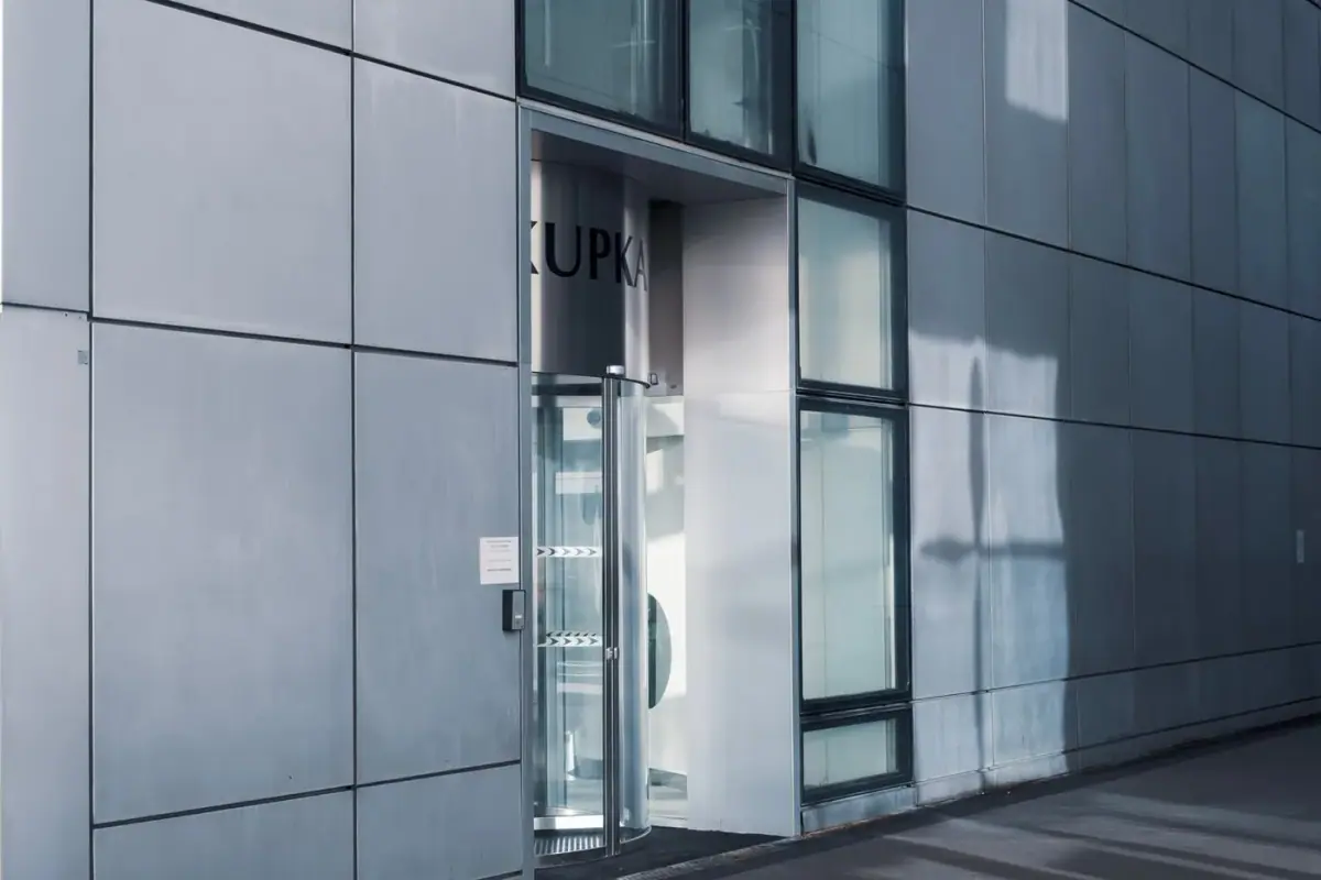 Commercial locksmith services for a Newport Beach CA business entrance
